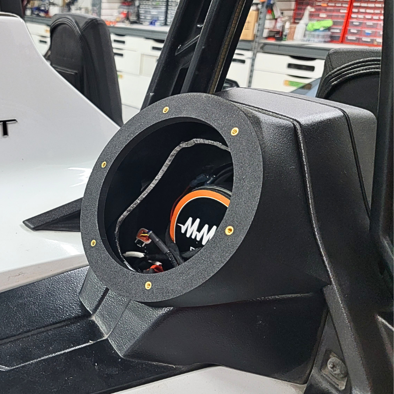 Stereo Installs Six Series Back-Facing Speaker Pods Upgrade Kit