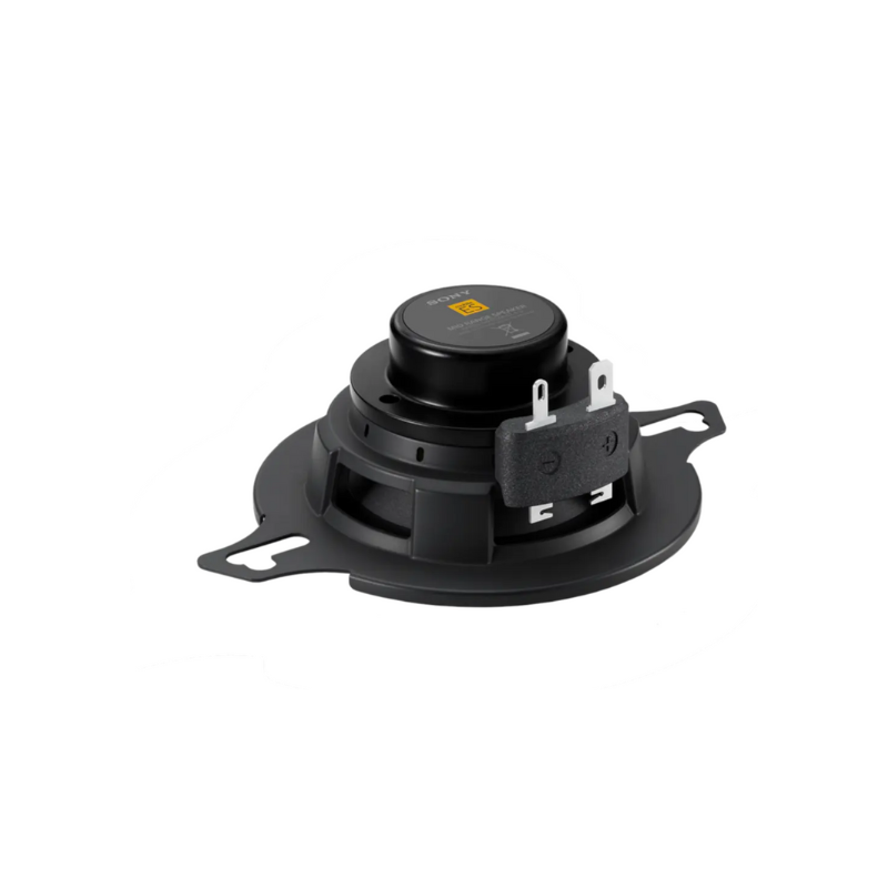 Tweeter mounted on A-pillar