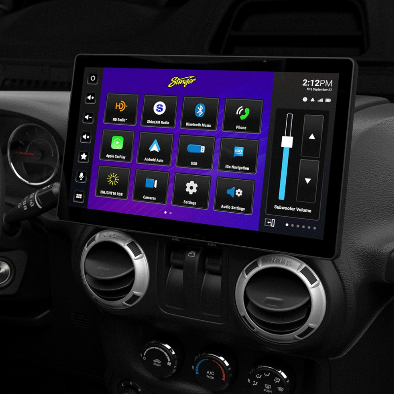 Stinger HORIZON12 installed in a vehicle, displaying Wireless CarPlay and Android Auto interface for hands-free navigation and entertainment.